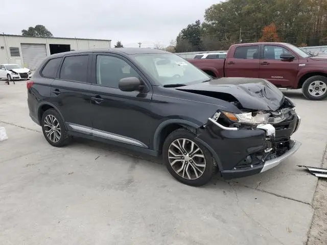 2018 MITSUBISHI OUTLANDER ES  