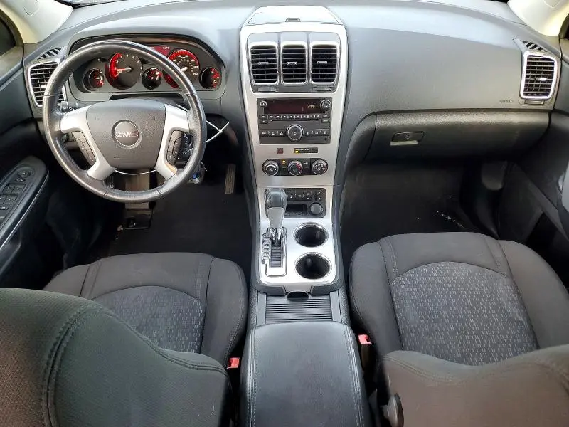 2012 GMC ACADIA SLE  