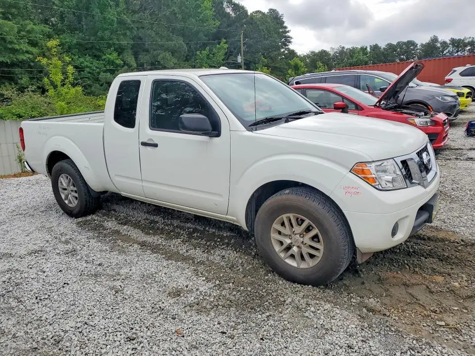2018 NISSAN FRONTIER SV  