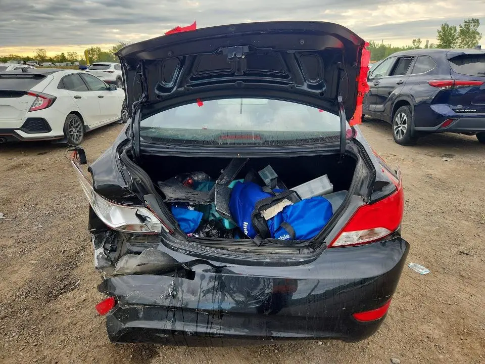 2016 HYUNDAI ACCENT SE  