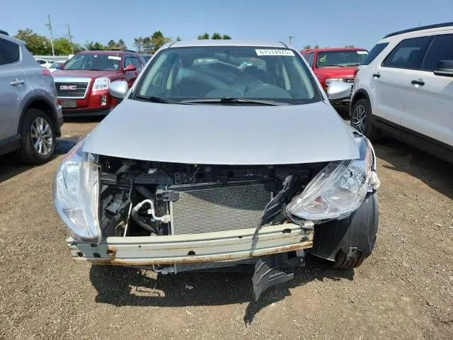 2019 NISSAN VERSA S  