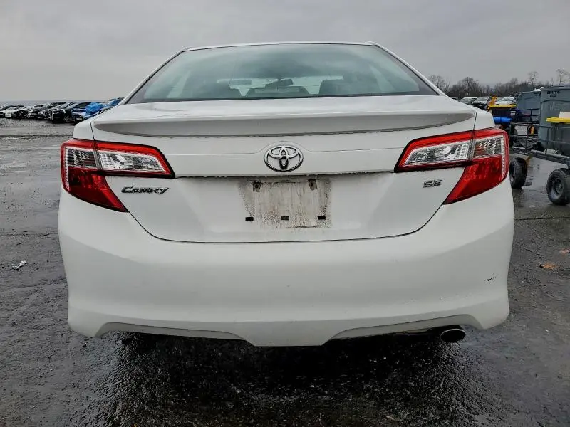 2013 TOYOTA CAMRY L  