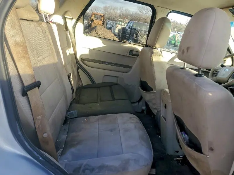 2012 FORD ESCAPE XLT  