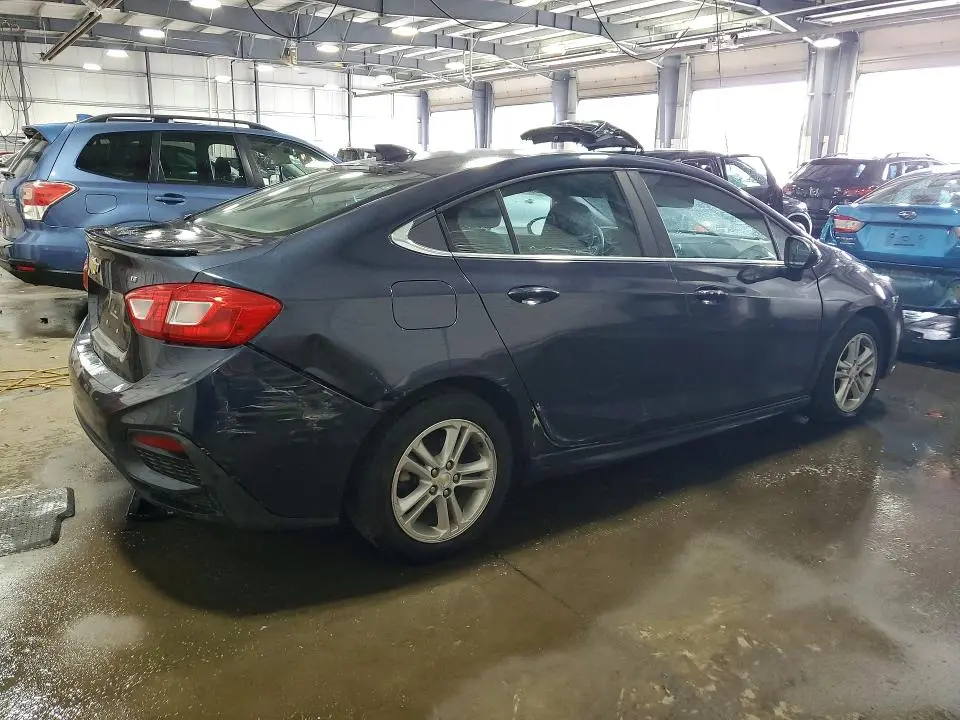 2016 CHEVROLET CRUZE LT  