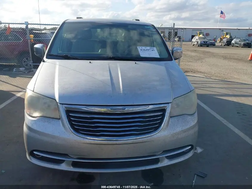 2011 CHRYSLER TOWN & COUNTRY TOURING-L