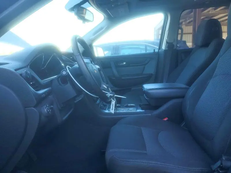 2016 CHEVROLET TRAVERSE LT  