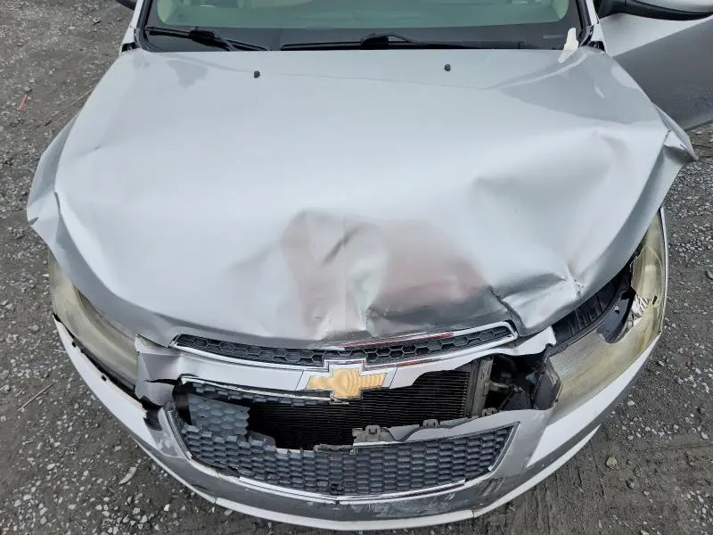 2013 CHEVROLET CRUZE LT  