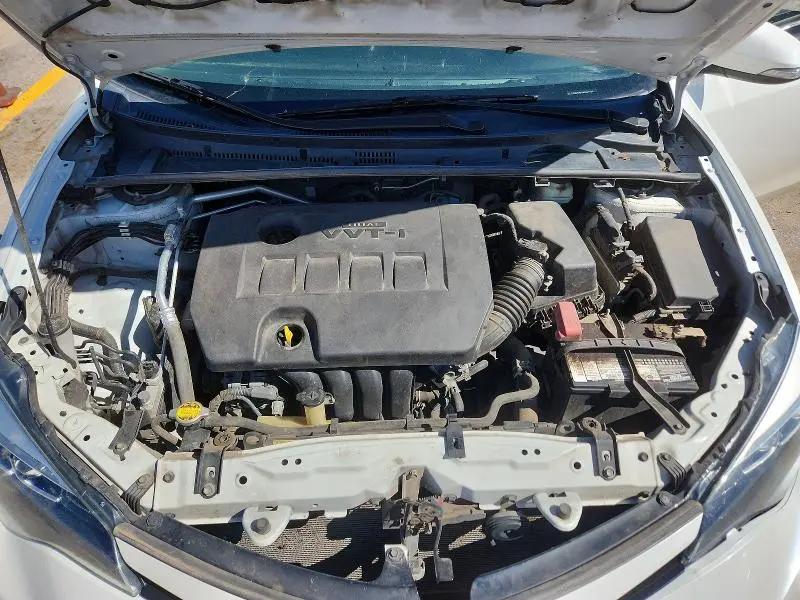2017 TOYOTA COROLLA SE  