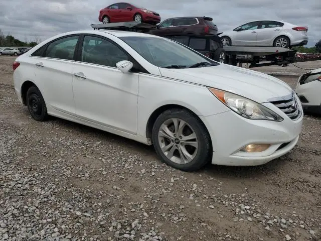 2011 HYUNDAI SONATA SE