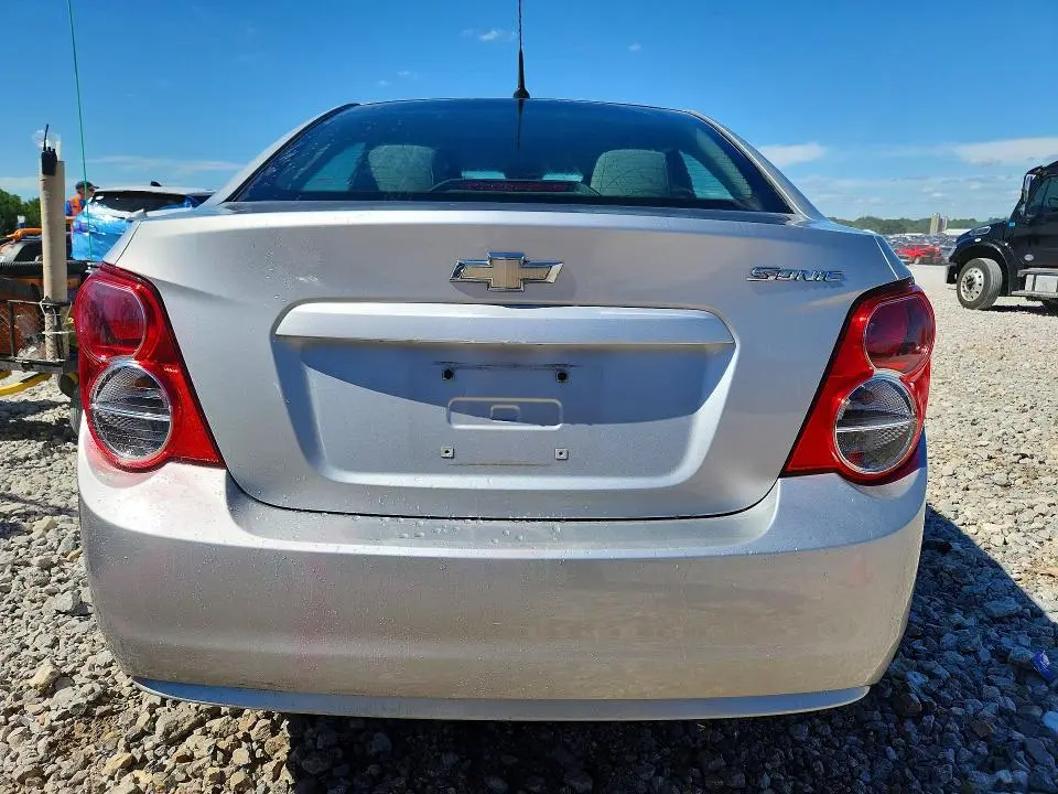 2013 CHEVROLET SONIC LS  