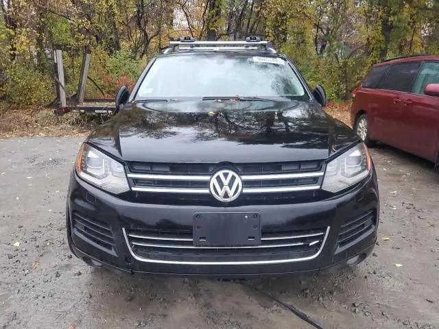 2013 VOLKSWAGEN TOUAREG V6 TDI  