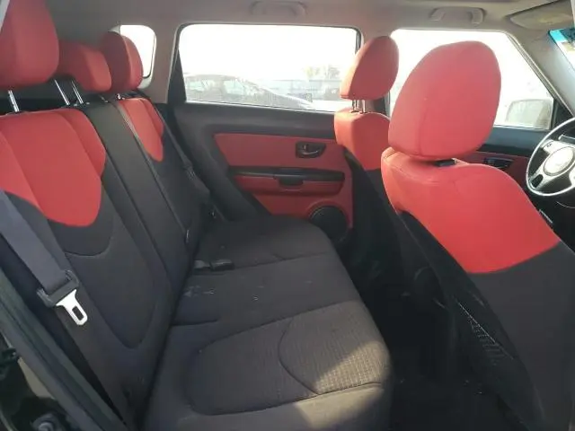 2011 KIA SOUL +  
