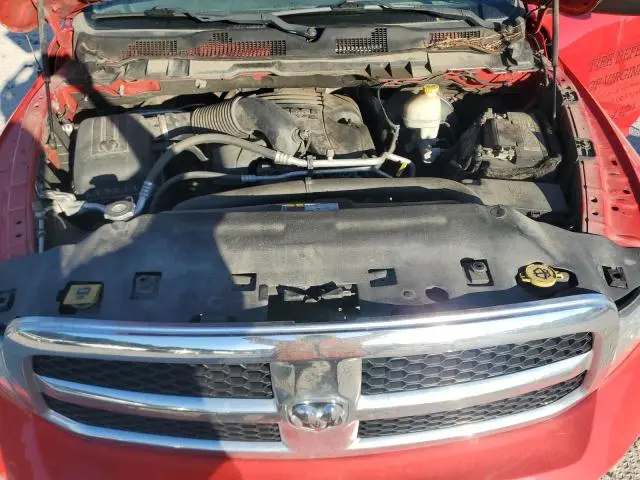 2016 RAM 1500 SLT