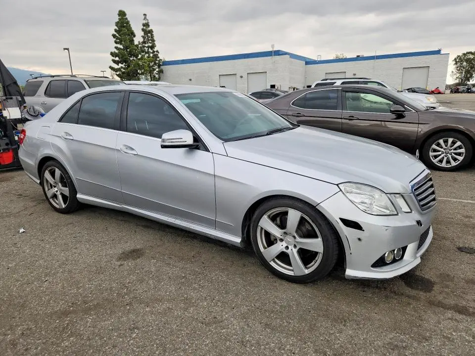2010 MERCEDES-BENZ E 350  