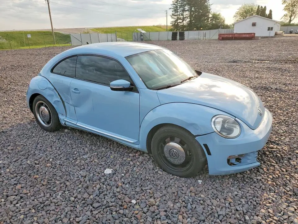 2012 VOLKSWAGEN BEETLE   