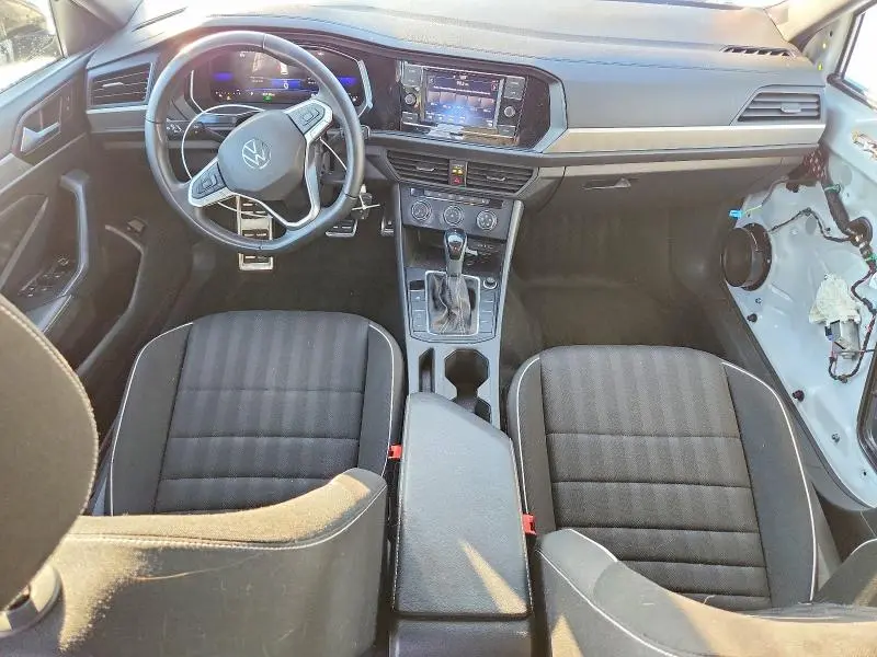 2024 VOLKSWAGEN JETTA SPORT  