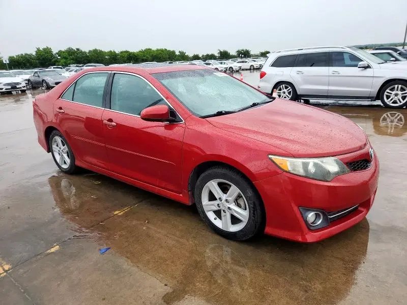 2014 TOYOTA CAMRY L  
