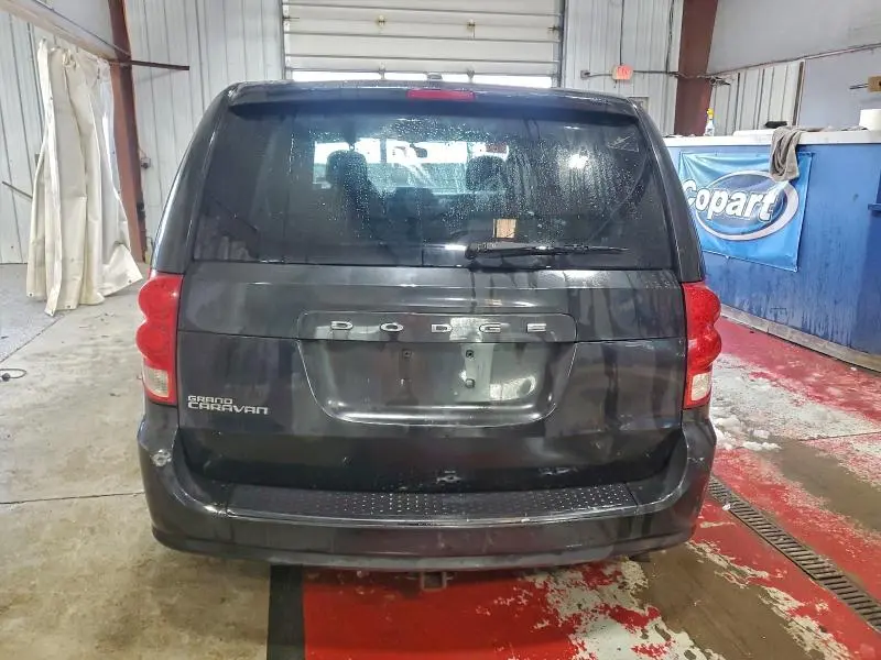 2016 DODGE GRAND CARAVAN SE  