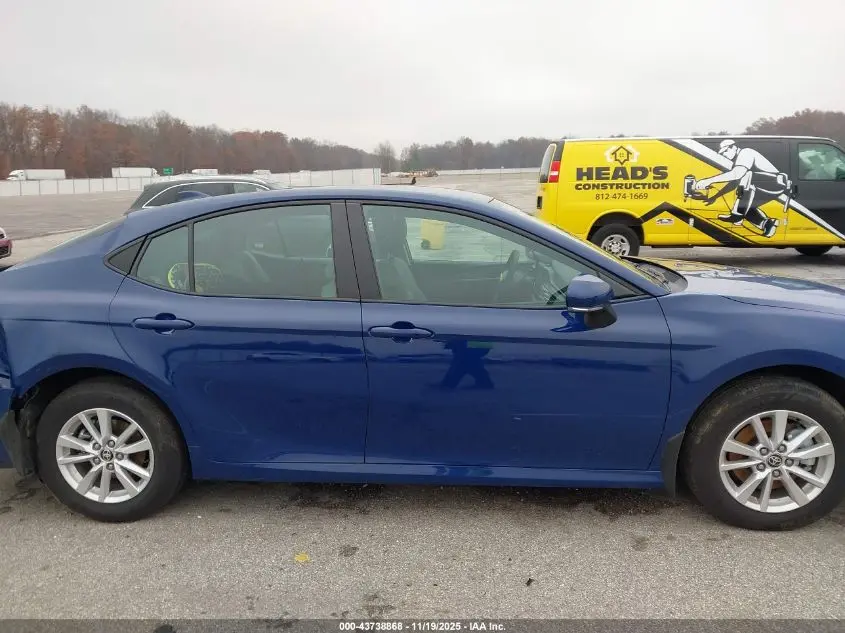 2025 TOYOTA CAMRY LE