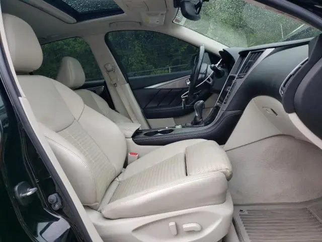2016 INFINITI Q50 RED SPORT 400  