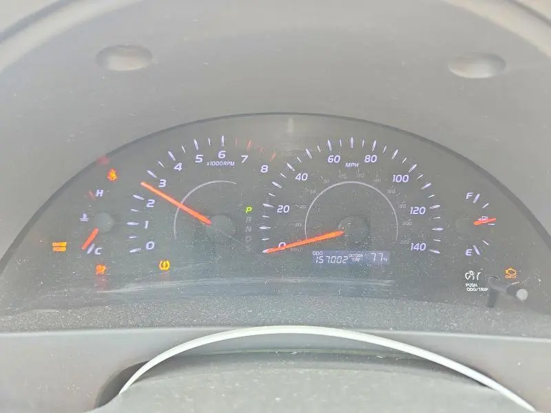 2011 TOYOTA CAMRY LE  