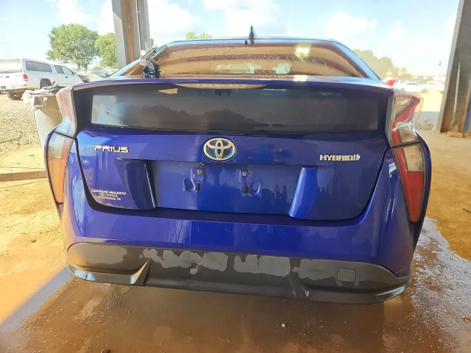 2016 TOYOTA PRIUS FOUR TOURING  