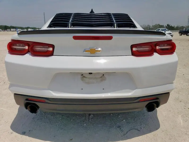 2021 CHEVROLET CAMARO LS  