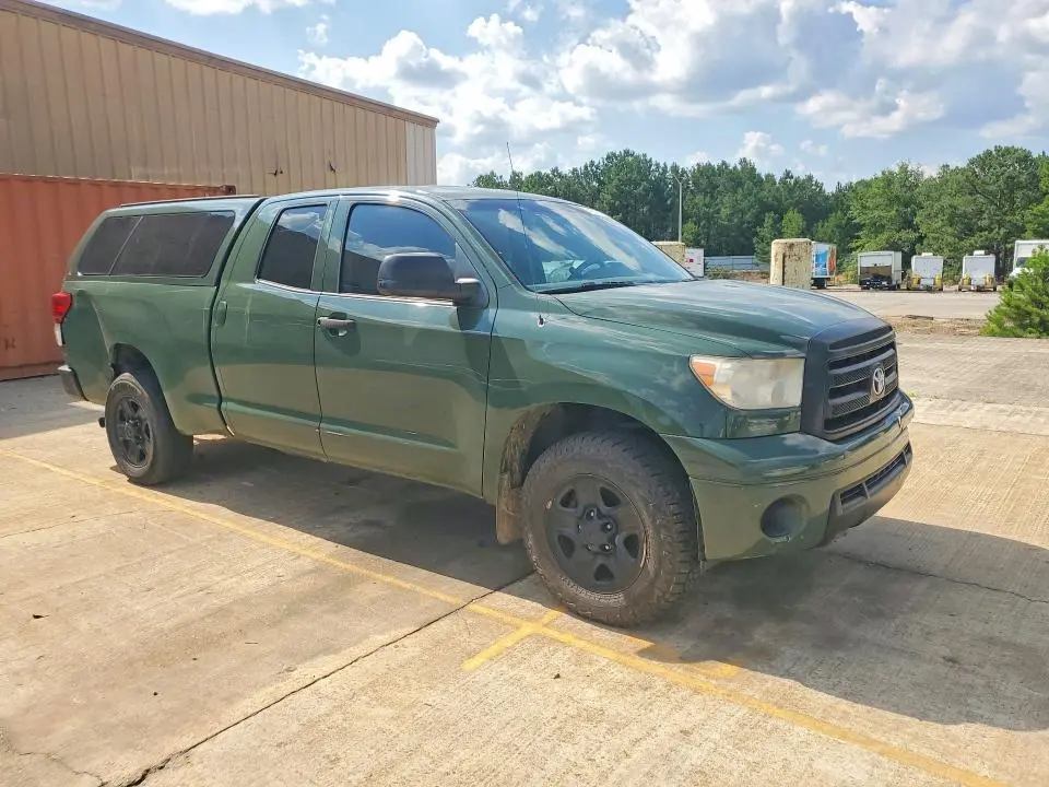 2013 TOYOTA TUNDRA DOUBLE CAB SR5  