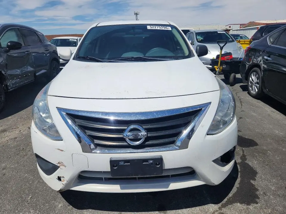 2015 NISSAN VERSA 1.6 SV  