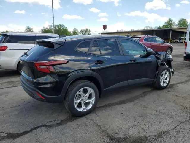2024 CHEVROLET TRAX LS  