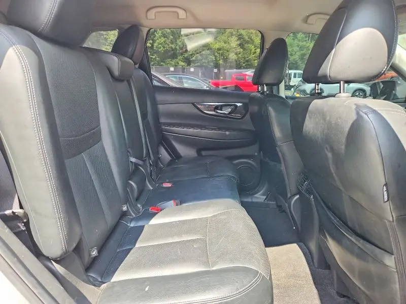2018 NISSAN ROGUE SL  
