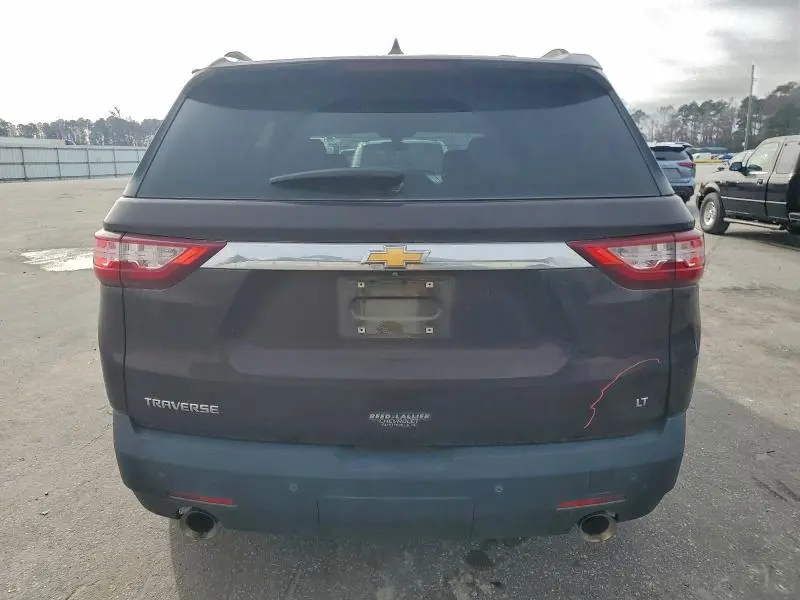 2020 CHEVROLET TRAVERSE LT  