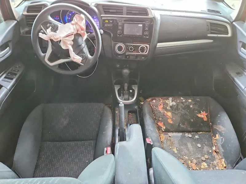 2015 HONDA FIT LX  