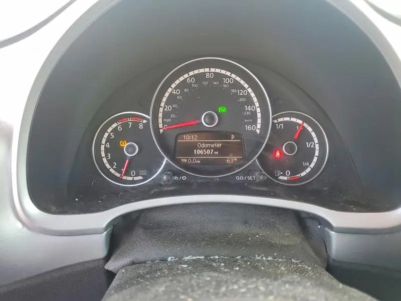 2014 VOLKSWAGEN BEETLE   