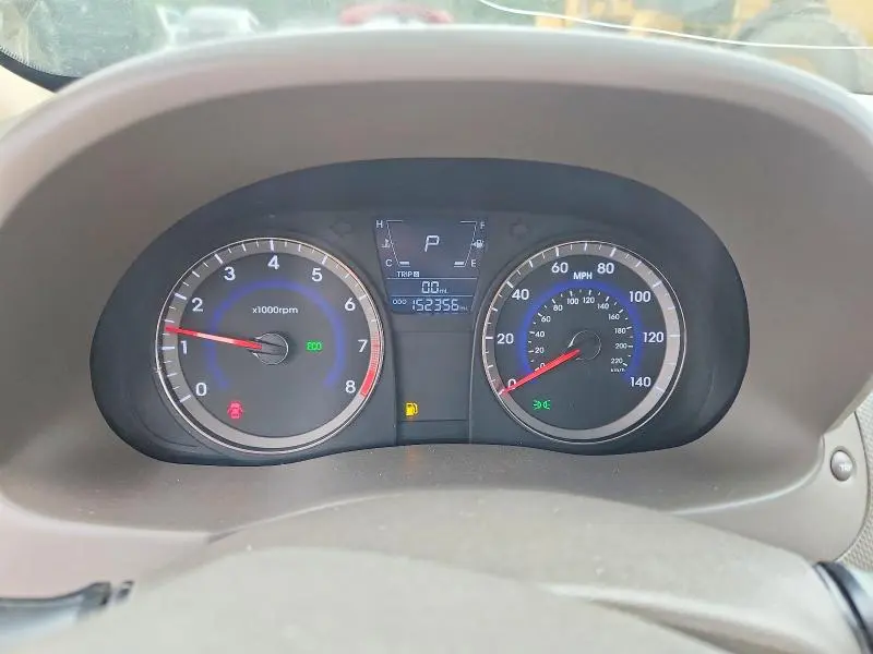 2014 HYUNDAI ACCENT GLS  