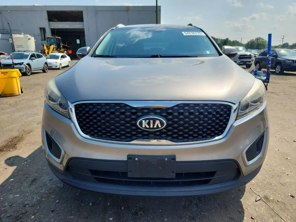 2017 KIA SORENTO LX V6  