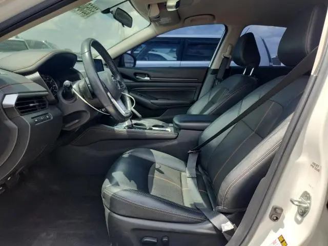 2019 NISSAN ALTIMA SR  