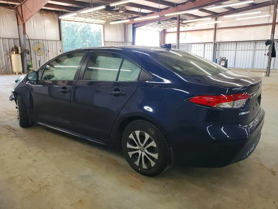 2022 TOYOTA COROLLA LE  