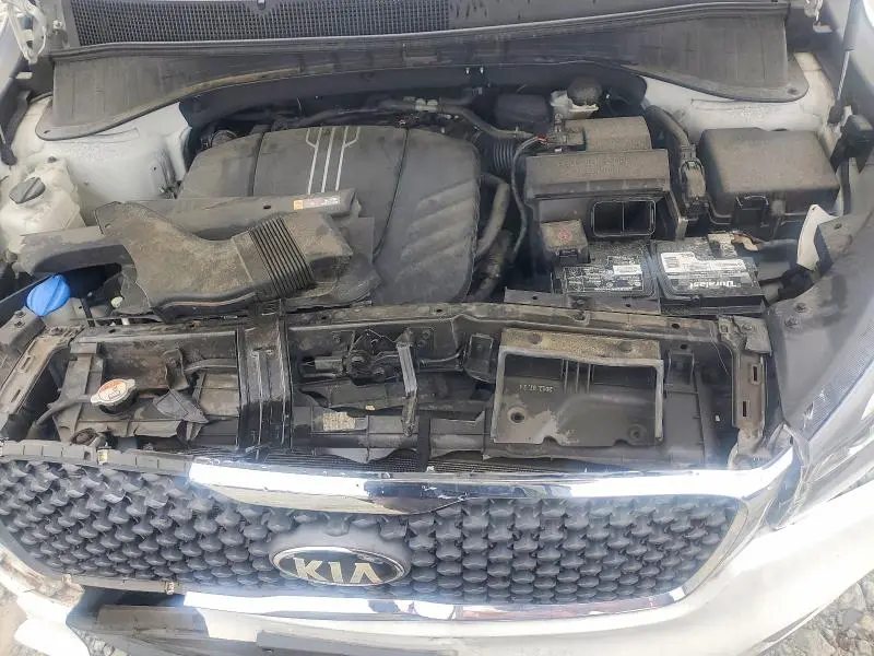 2018 KIA SORENTO LX V6  