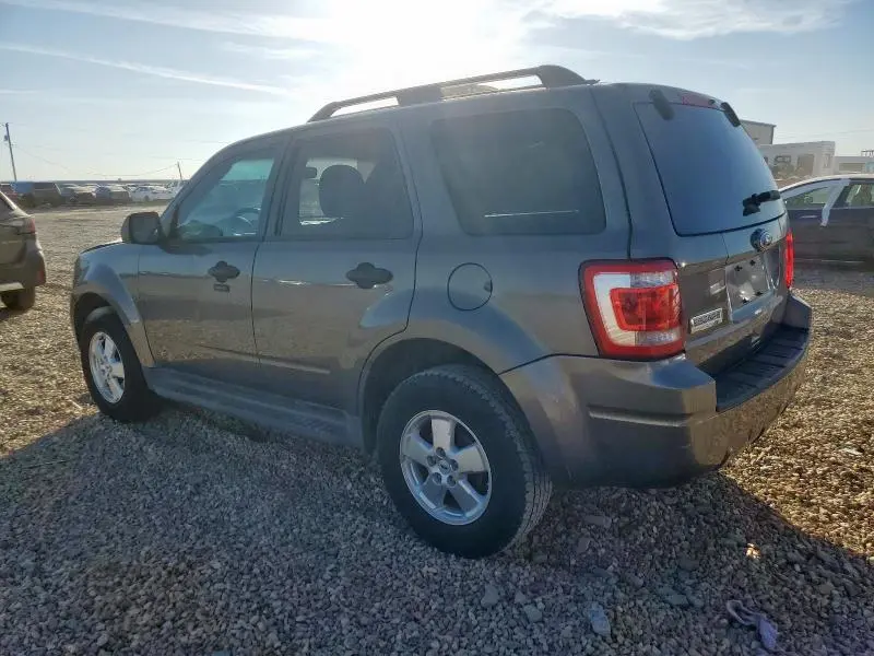 2012 FORD ESCAPE XLT  