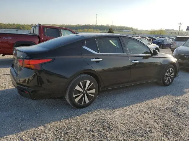2019 NISSAN ALTIMA SV