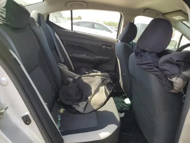 2020 NISSAN VERSA SV  