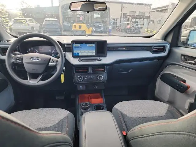 2023 FORD MAVERICK XL  