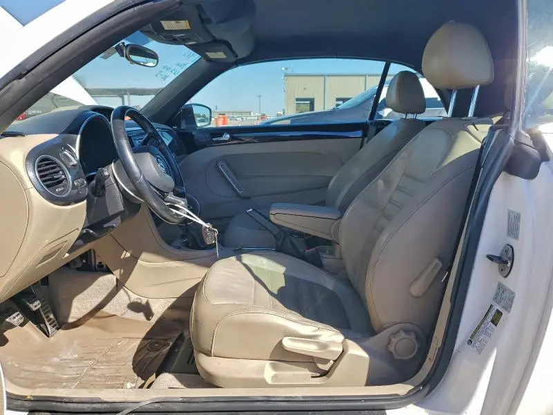 2013 VOLKSWAGEN BEETLE TURBO  