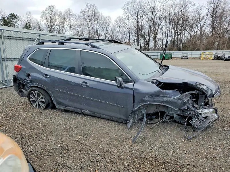 2020 SUBARU FORESTER LIMITED  