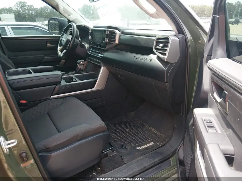 2022 TOYOTA TUNDRA SR5