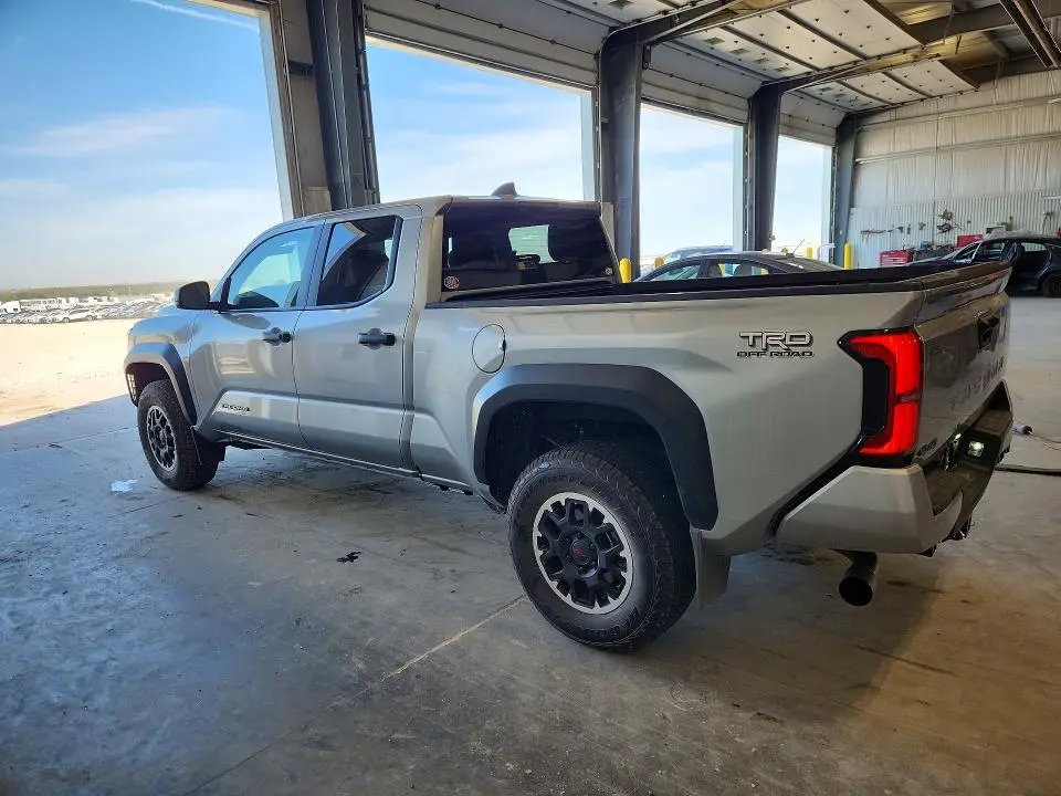 2024 TOYOTA TACOMA TRD OFF-ROAD  