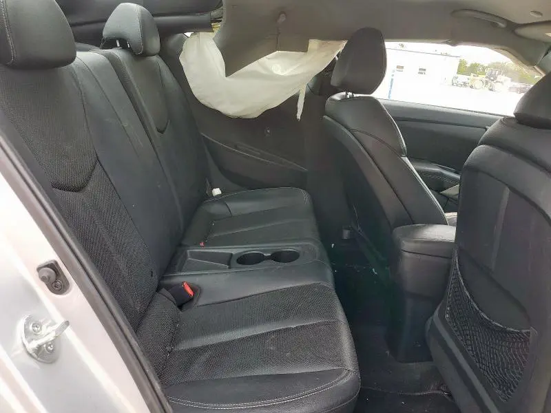2013 HYUNDAI VELOSTER TURBO  
