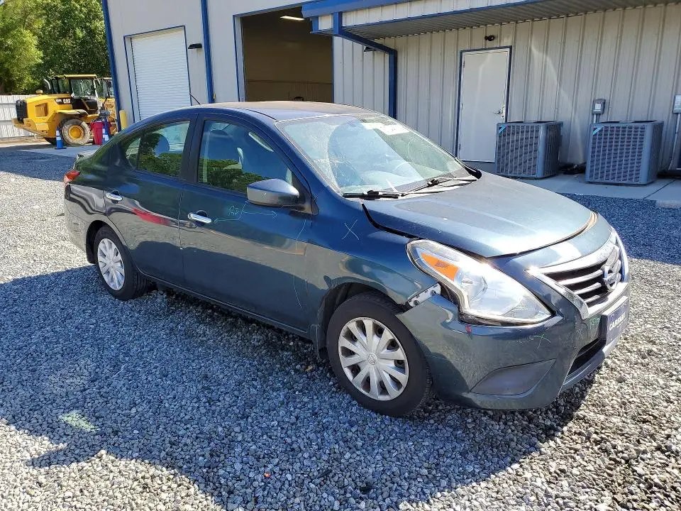 2016 NISSAN VERSA 1.6 SV  