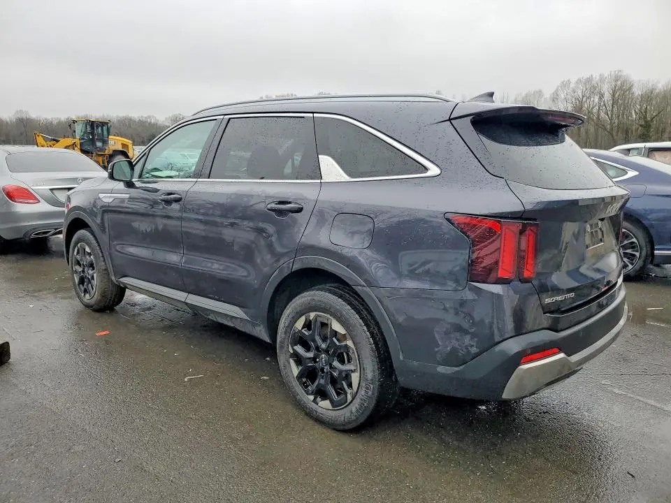 2025 KIA SORENTO S  